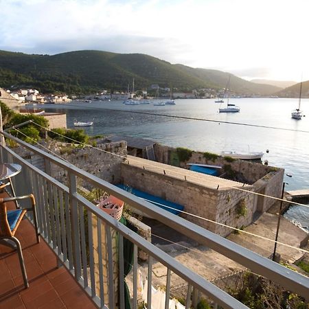 Apartments By The Sea Vis - 8525 Buitenkant foto